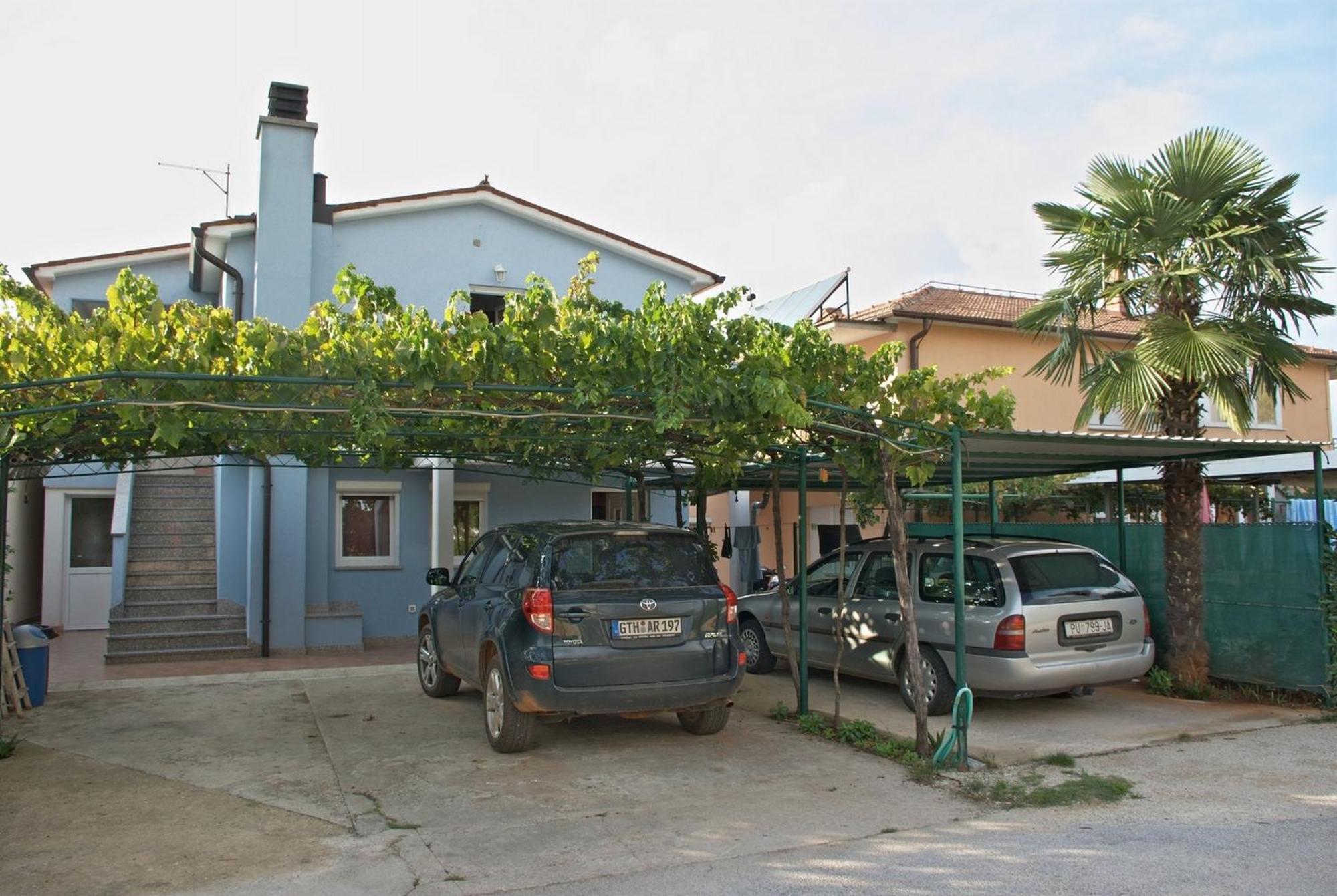 Apartments & Rooms Barbara Umag Bagian luar foto