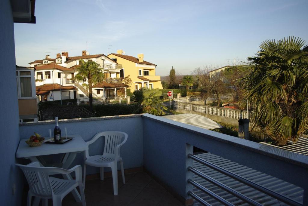 Apartments & Rooms Barbara Umag Bagian luar foto